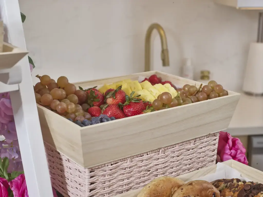 wood trays A24-033 Fruit Tray